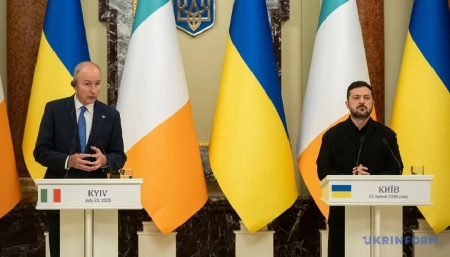 Зеленський під час спільної пресконференції з прем'єр-міністром Ірландії Мікхолом Мартіном у Києві 23 липня 2026 року