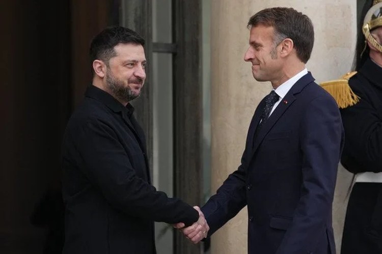 Україна отримає Rafale у 2028–2029 роках та ліцензії на виробництво французьких ракет — Макрон