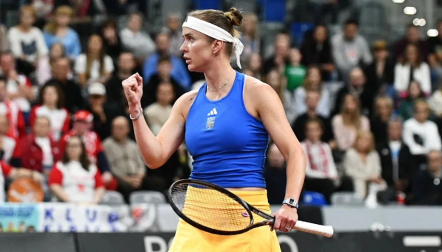 Еліна Світоліна на корті під час матчу WTA 1000 у Торонто